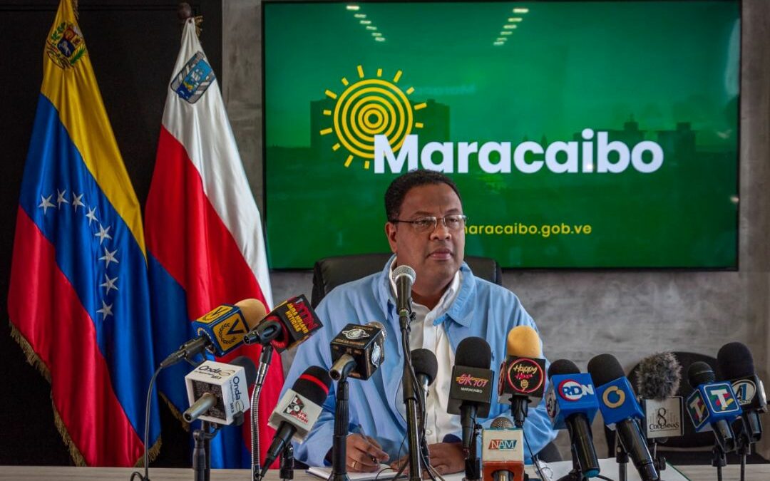 Alcalde Ramírez Colina: “Cuando un comercio no entrega factura daña a la ciudad y las soluciones para los marabinos”